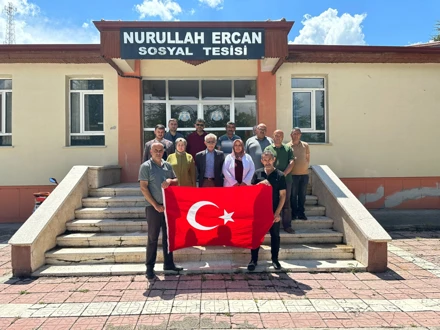 Bebekler Ölmesin, Büyüklerde Ölmesin!